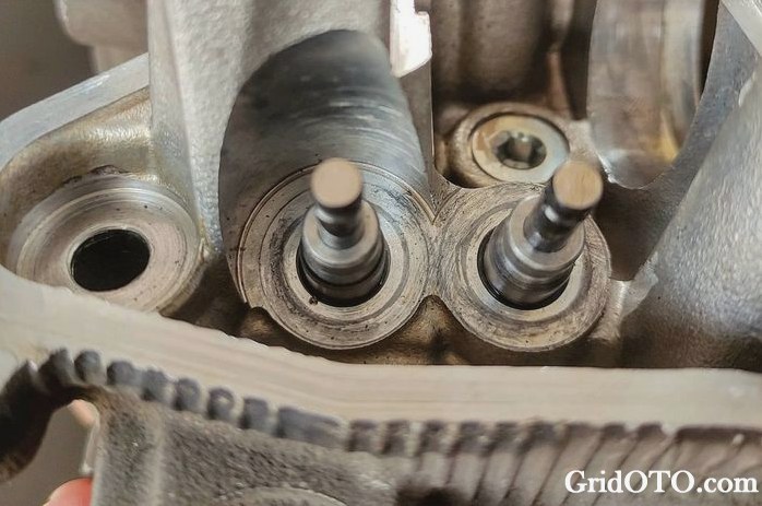 Cara Membedakan Suara Klep Dan Piston Rusak Di Mesin Motor Dengan Akurat
