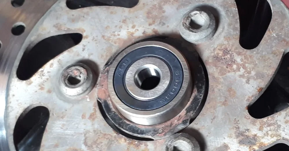 Kenali Tanda Tanda Bearing Roda Depan Motor Rusak Dan Cara Mengatasinya