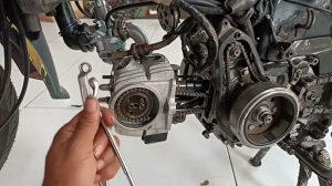 Mengapa Motor Matic Tarikan Nendang Tapi Boros Ini Penjelasan Teknis Dan Solusinya