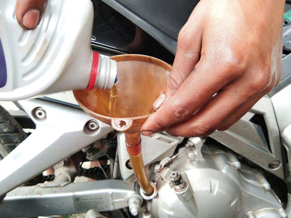 Mengapa Motor Mogok Setelah Ganti Oli Penyebab Teknis Dan Solusinya