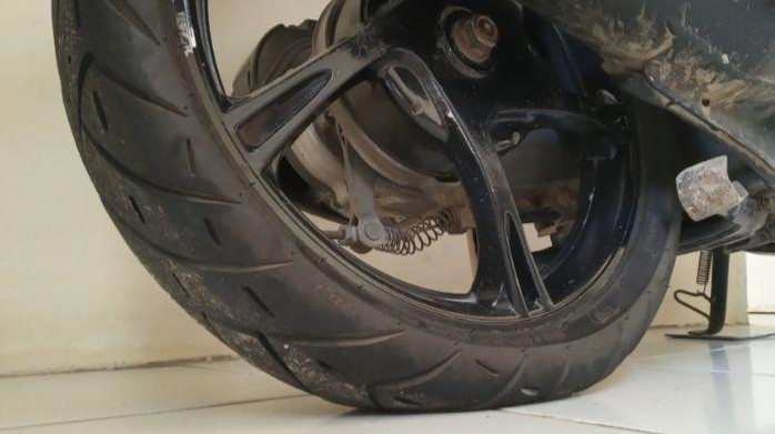 Panduan Lengkap Mengatasi Angin Ban Motor Sering Kempes Sendiri